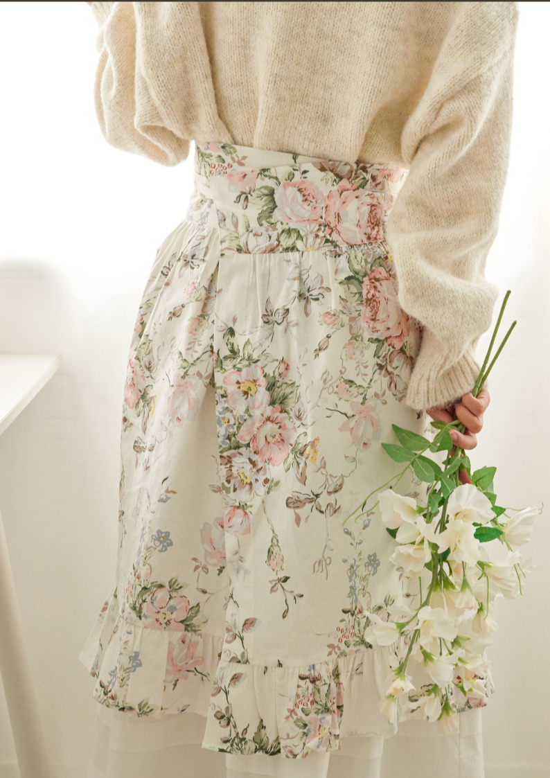 Sunday Apron (White)