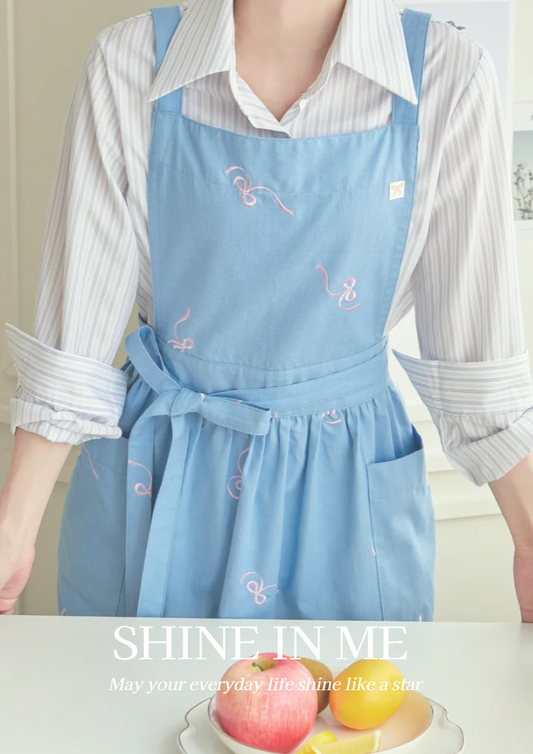 Bluebell Apron (One Color)